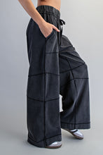 Load image into Gallery viewer, Mineral Wash Cargo Pant