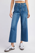Load image into Gallery viewer, Eesome Cropped Denim Straight

