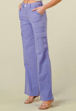 Load image into Gallery viewer, Super Strech Purple Cargo Jeans
