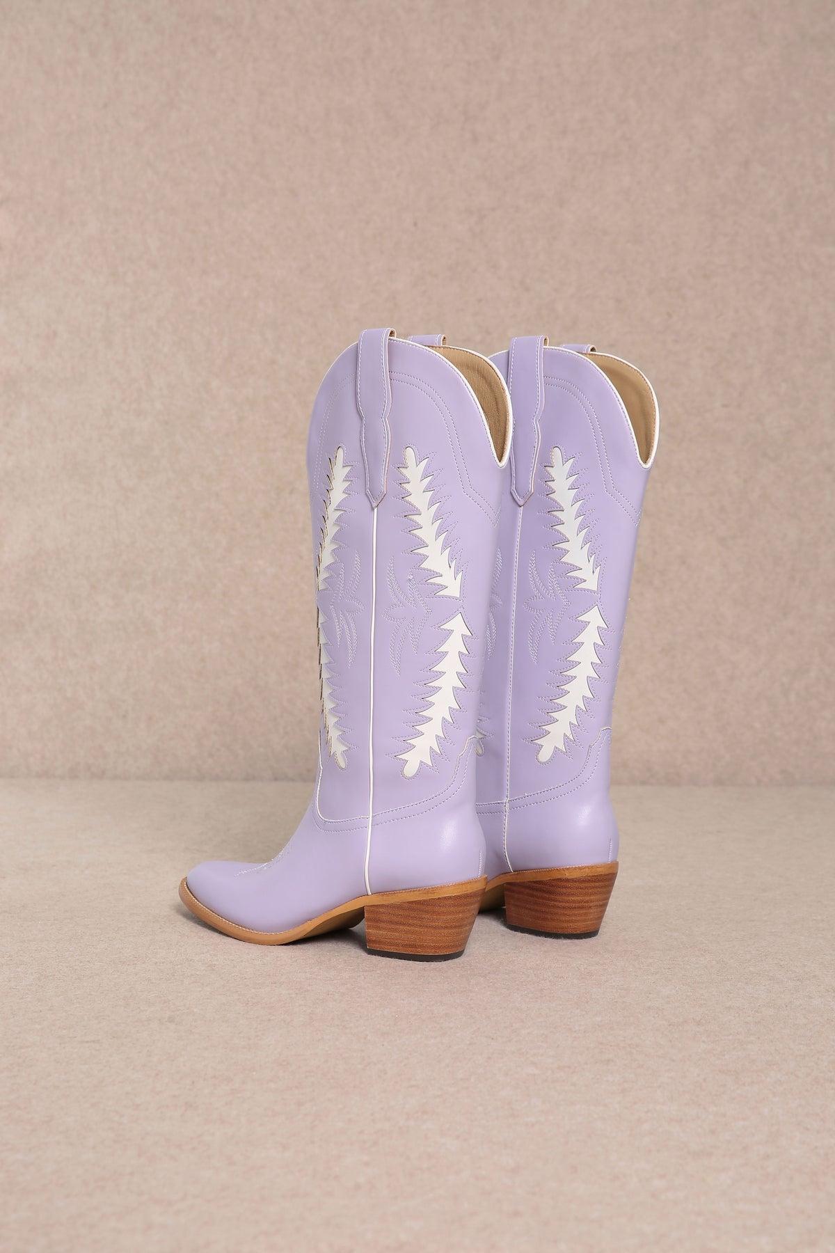 Lavender Textured Game Day Boots