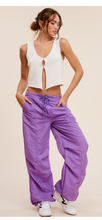 Load image into Gallery viewer, Mid-rise Purple Cargo Pant
