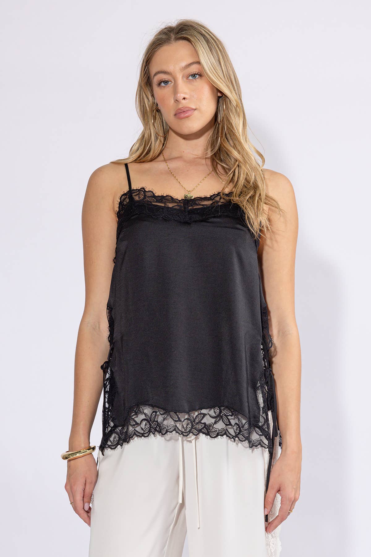 Lace Trim Detailed Cami Top in Black by BERRY MELLOW