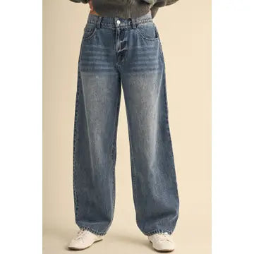 Low Rise Slight Barrel Jeans - Light Denim