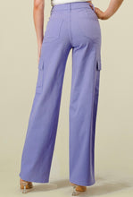 Load image into Gallery viewer, Super Strech Purple Cargo Jeans
