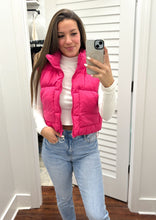 Load image into Gallery viewer, Pink Cropped Puffer Vest
