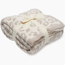 Load image into Gallery viewer, Leopard Design Ultra-Soft Throw Blanket: Beige
