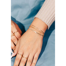 Load image into Gallery viewer, Assorted Snake Chain Clasp Bracelet: G
